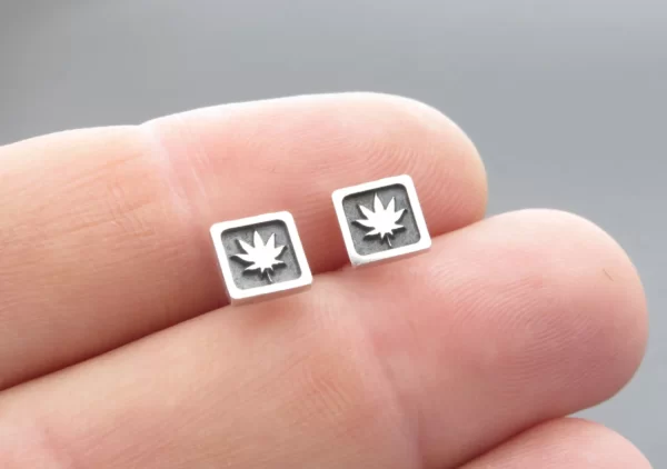 Silver earrings with cannabis - Image 3