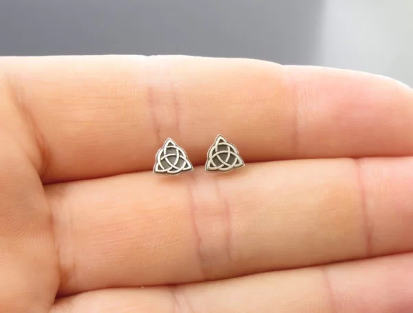 Valknut silver Earrings - Image 3