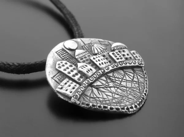 Silver city with roots pendant - Image 4