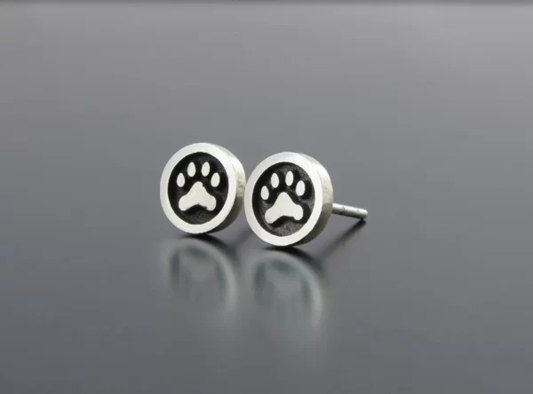 Silver animal paw earrings - Image 2