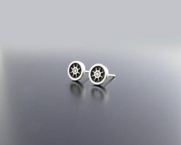 Silver Handwheel Earrings - Image 2