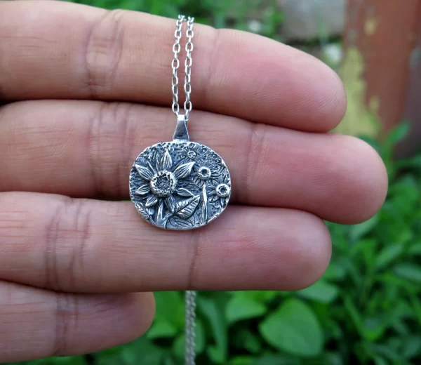 Silver sunflower field pendant - Image 2