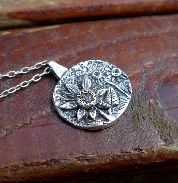 Silver sunflower field pendant - Image 4