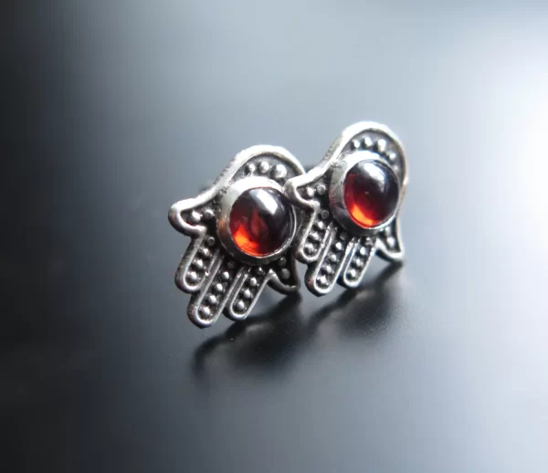 Handmade hamsa with garnet silver earrings - Image 4