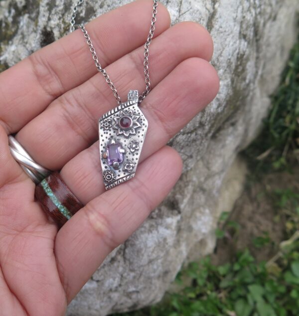 Floral Botanical Silver Pendant with Amethyst & Garnet - Image 3