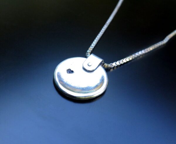 Minimalist heart plate silver pendant - Image 5